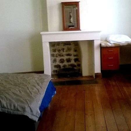 La Maison De L'Aubepin Saint-Savinien Kültér fotó