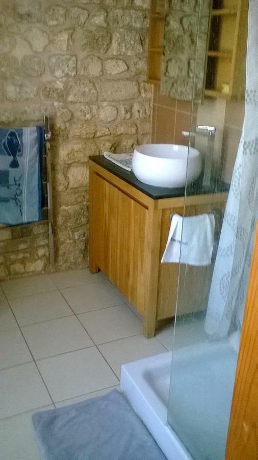 La Maison De L'Aubepin Saint-Savinien Kültér fotó